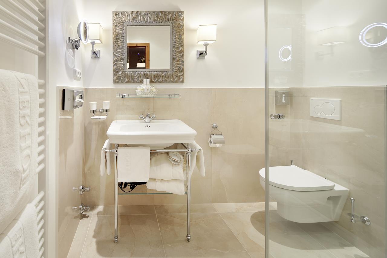 Appartamento Premium - Familiare con 2 Camere da Letto e Balcone