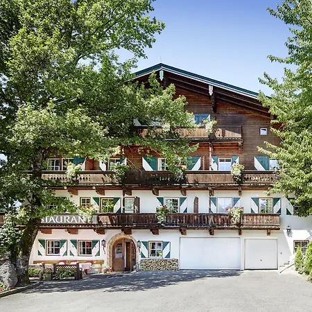 Landsitz Roemerhof - Hotel Apartments-3